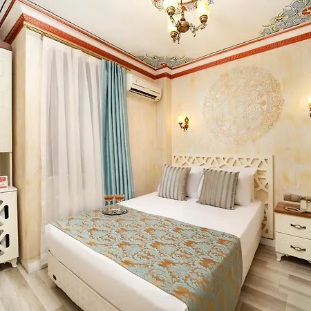 Отель Aldem 3*
