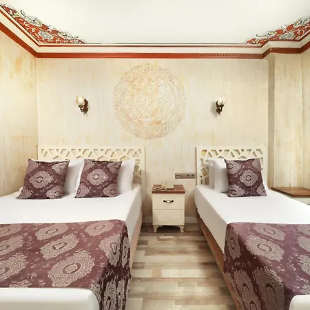 Aldem Hotell 3*
